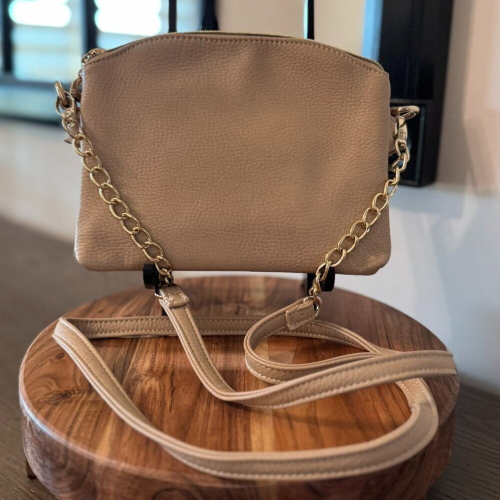 Charming Charlie Tan Crossbody Shoulder Bag  -  Versatile Everyday Purse